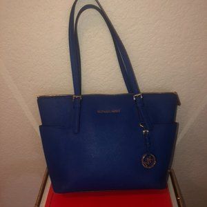 Micheal Kors Royal Blue Purse